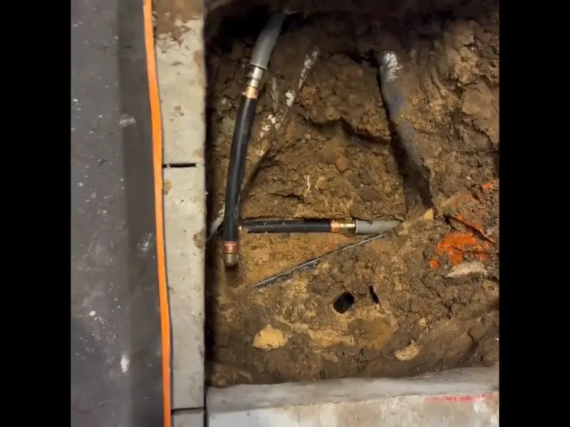 Sewer pipe repair or trenchless lining equipment for Sewer Line Repair in Lebanon, PA | Trenchless (Sewer Line Repair in Lebanon, PA | Trenchless detail)