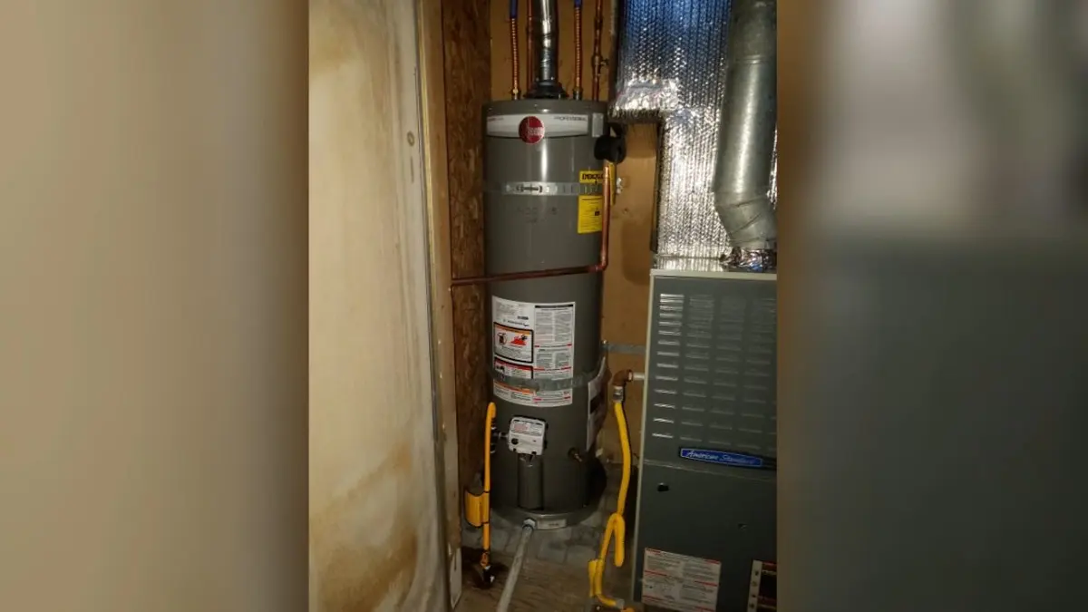 Water heater tank, valve, or repair component for a plumbing service page in Myerstown, PA