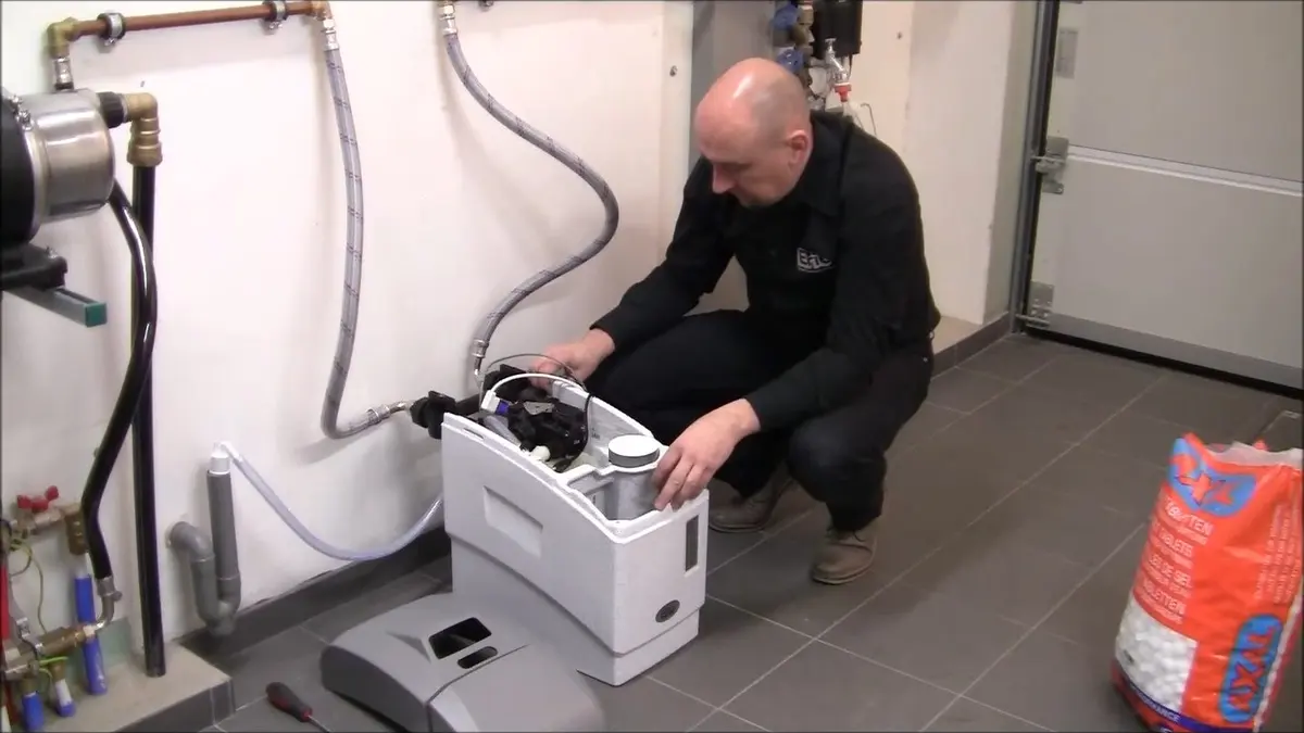 Water softener equipment with control head and brine tank for Water Softener Service in Lebanon County, PA